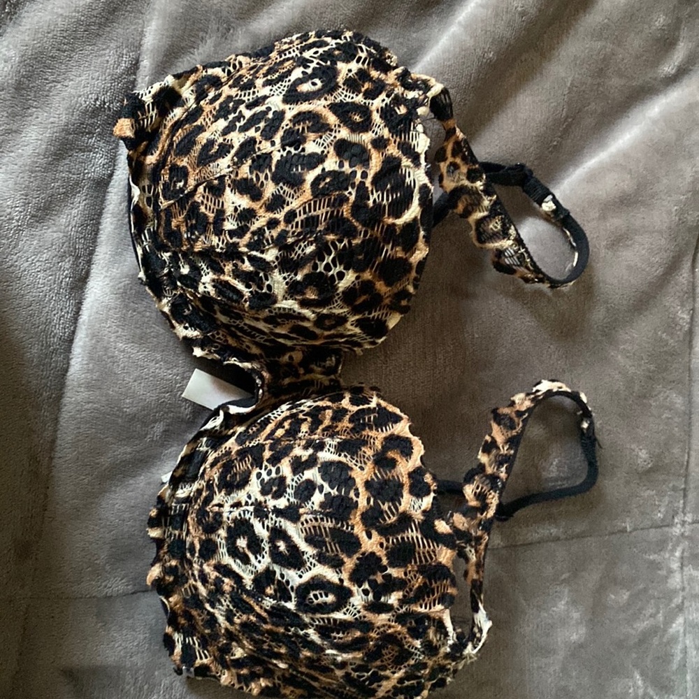 Leopard print padded, push-up bra great condition